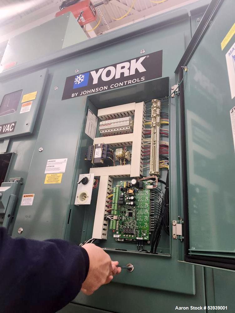 York, Chiller, Starter/Control Panel, 4160 V., 2017 - Image 3