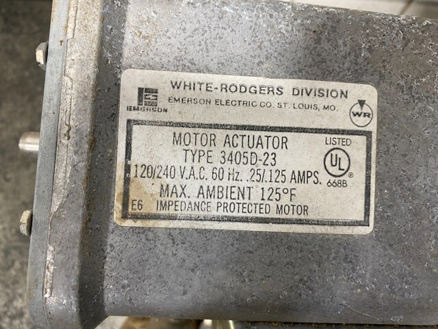 Louver Damper, w/ Emerson Electric 3405D-23 Motor Actuator Untested - Image 2