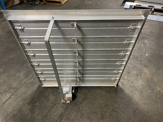 Louver Damper, w/ Emerson Electric 3405D-23 Motor Actuator Untested - Image 8