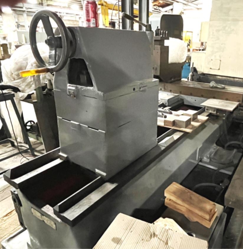 52" x 200" Edelstaal, 36" OCS, 61.5" Gap, 4.125" HIS., 8-1250 RPM, I/M, 30 Hp, D-1-11, TA, 19.5" Chk, 1978 - Image 4