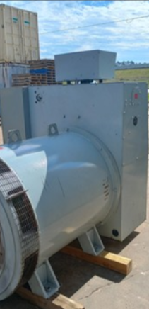 1000 KW, Marathon, synchronous generator end - Image 2
