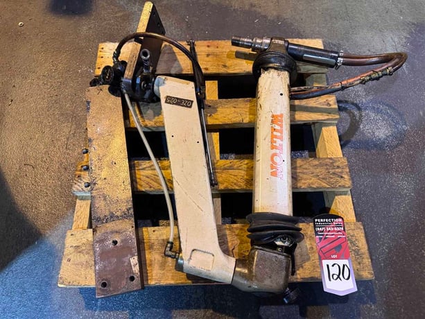 Rascamt, Wilton, pneumatic tapping arm, 48" reach, tap up to 7/8", 2100 RPM - Image 1