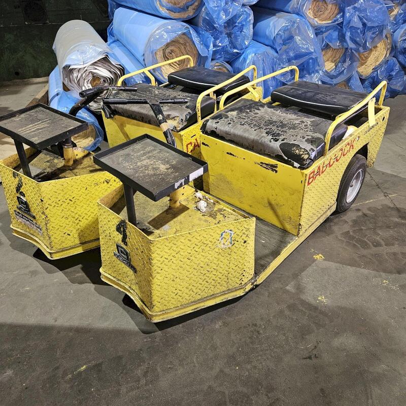 Cushman, electric utility cart - Image 1