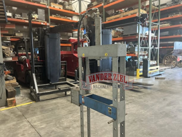 10 Ton, Dake #E10, H-frame press - Image 2