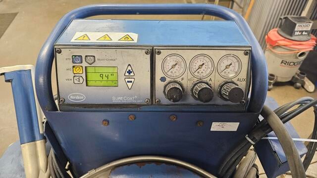 Powder system, Nordson #Surecoat, on cart with 80 lb. hopper - Image 3