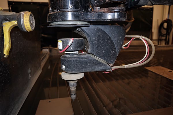 Omax #Maxiem-1530, waterjet, 12' 2" x 5' 8" table, 50000 psi, 2016 - Image 4