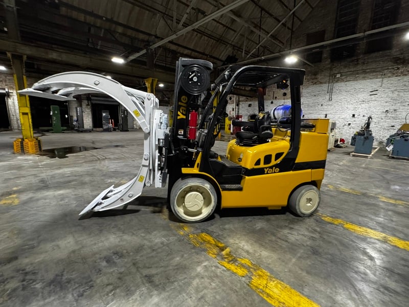 15500 lb. Yale #GLC155, Forklift, w/84" Cascade Paper Roll Clamp, 94" Low/150" Lift Triplex Mast, 13400 - Image 8
