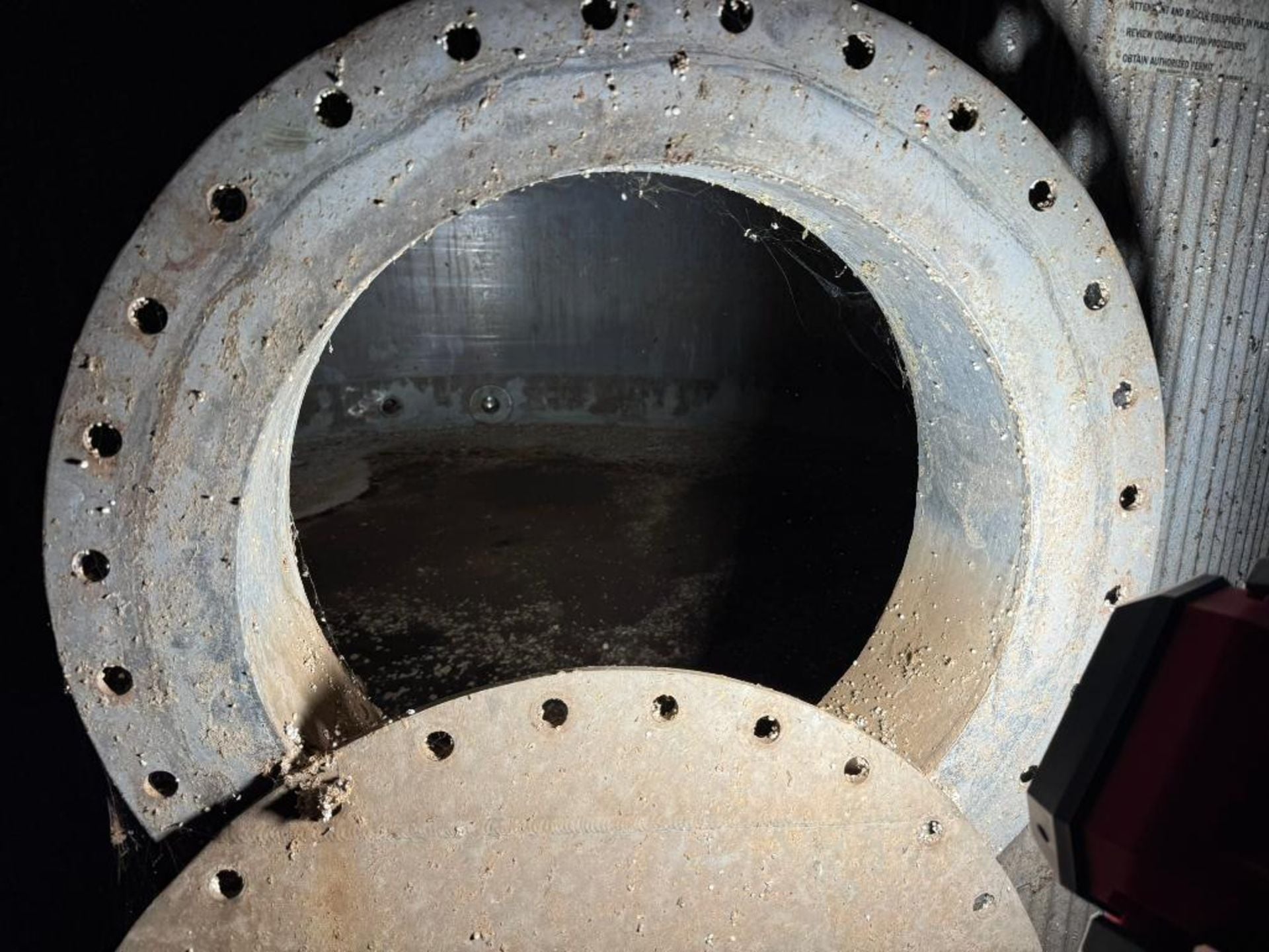 12000 gallon Stainless Steel Tank - Image 4