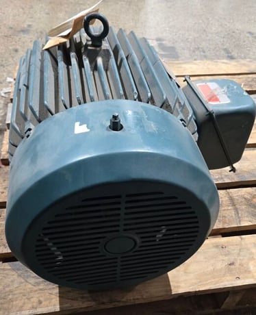 40 HP 3560 RPM Reliance P32G0394D, Frame 324TS, 3 Phase, 230/460 Volts - Image 2