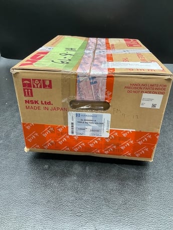 Hardinge #GL-000000811A, Triple Square Metric Tool Holder, New - Image 2