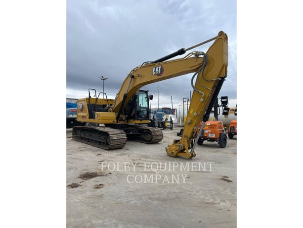 Caterpillar 320GC-079, Crawler Excavator, 1351 hours, S/N: LKS30510, 2023 - Image 2