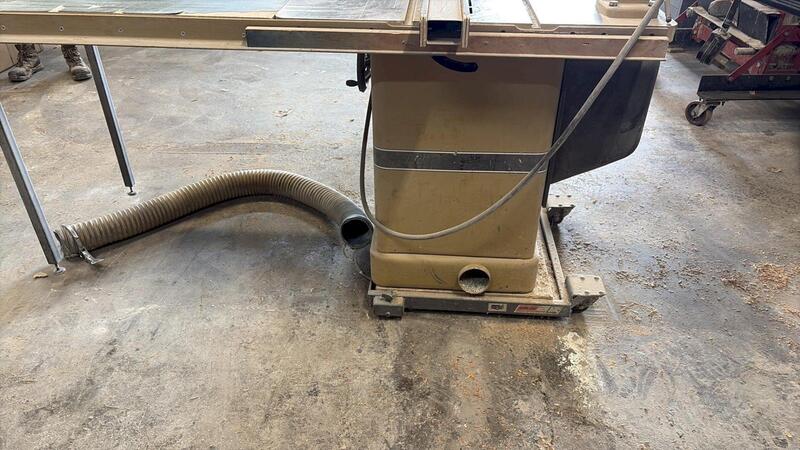 Powermatic #66, table saw, 10" blade, 3 HP, Powermatric PF-41 feeder, fence & cart - Image 3