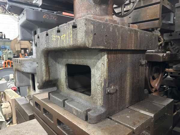 Carlton drill table, 30 x 24 x 20, T-slotted - Image 10