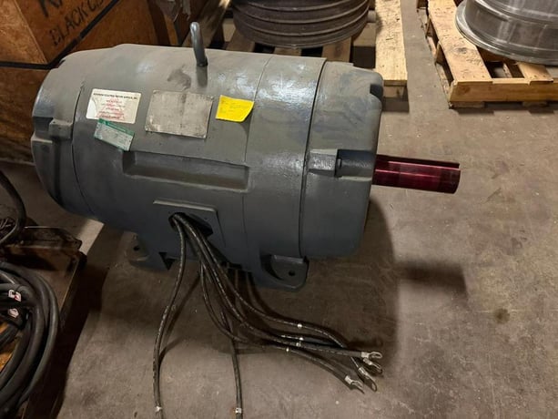 200 HP 1183 RPM Siemens, AC Induction Motor, Frame 44TT, 460 Volts, 225 amps - Image 1