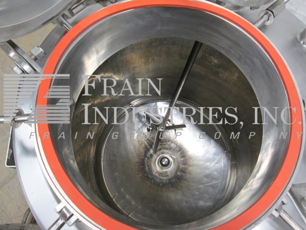 120 gallon Mueller, 316 Stainless Steel, jacketed, internal vacuum rated mixing tank, 26" ID x 36" straight - Image 2