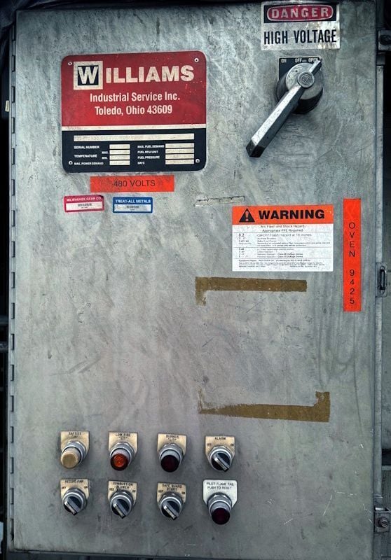 36" width x 36" H x 72" D Williams, gas fired temper furnace, 1400&deg;F, Honeywell temp Control - Image 7