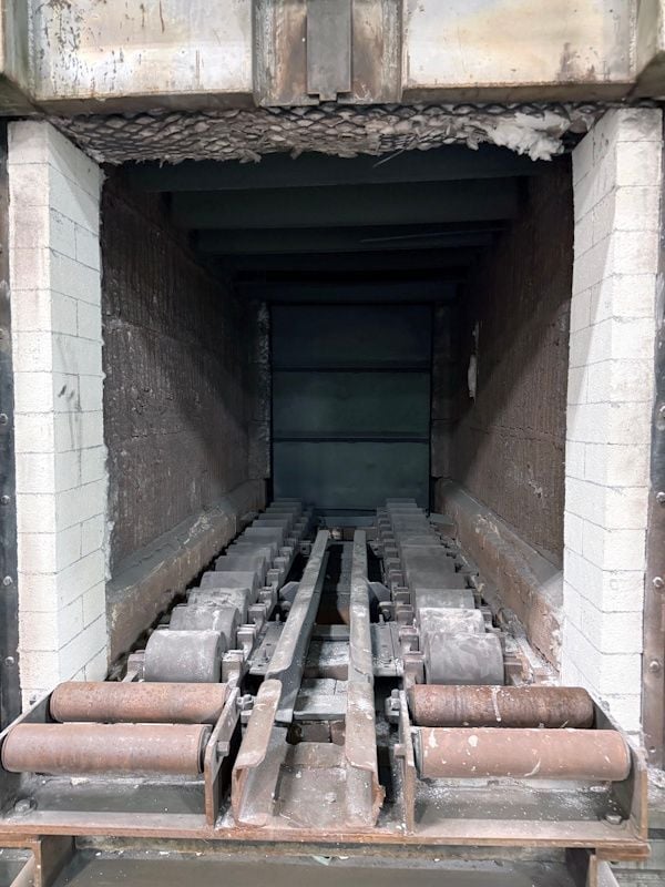 36" width x 36" H x 72" D Williams, gas fired temper furnace, 1400&deg;F, Honeywell temp Control - Image 9