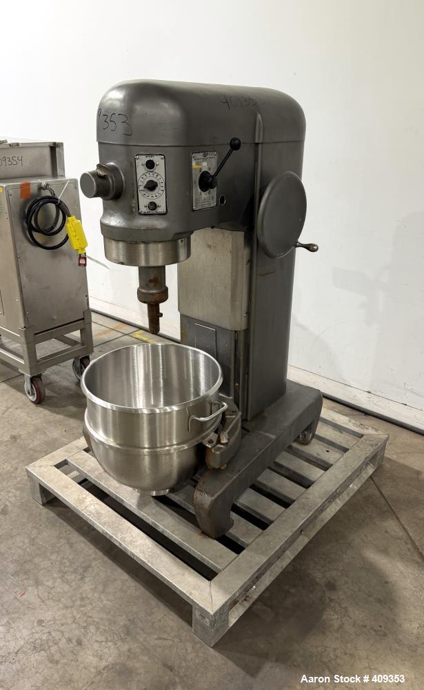 15 gallon Hobart #H-600-T, Commercial Dough Mixer, 18" diameter x 17" deep stainless steel bowl, 1 HP, 5.9 - Image 2