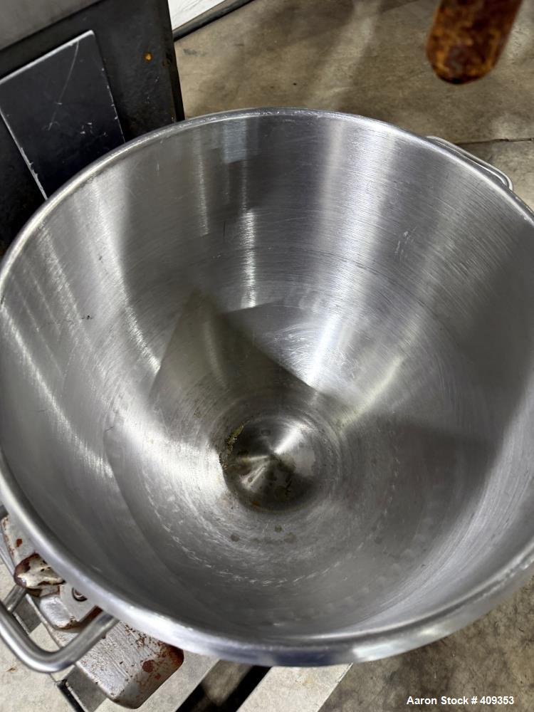 15 gallon Hobart #H-600-T, Commercial Dough Mixer, 18" diameter x 17" deep stainless steel bowl, 1 HP, 5.9 - Image 6