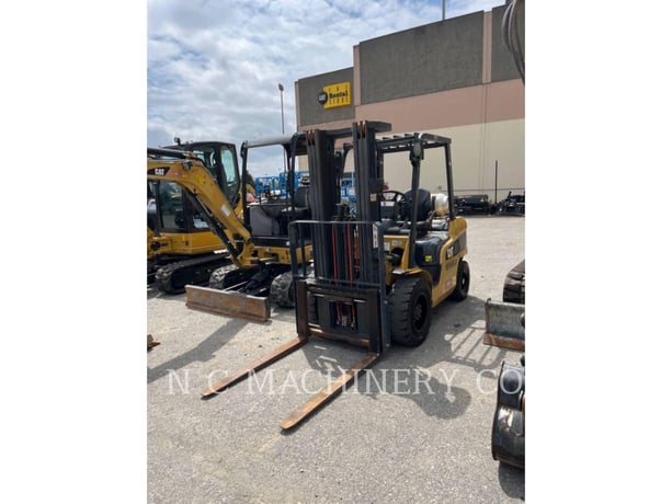 Cat GP30N5, Forklift, 2297 hours, S/N: AT13G02812, 2018 - Image 1
