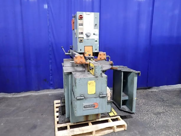 Tennjaeger #LTS-400-M, Circular Cold Saw, 3.5 kW, 1990 - Image 1