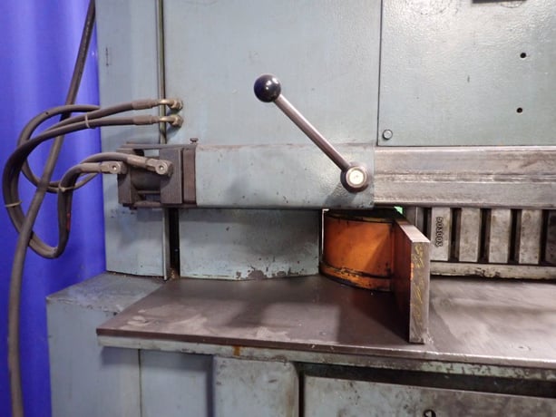 Tennjaeger #LTS-400-M, Circular Cold Saw, 3.5 kW, 1990 - Image 9