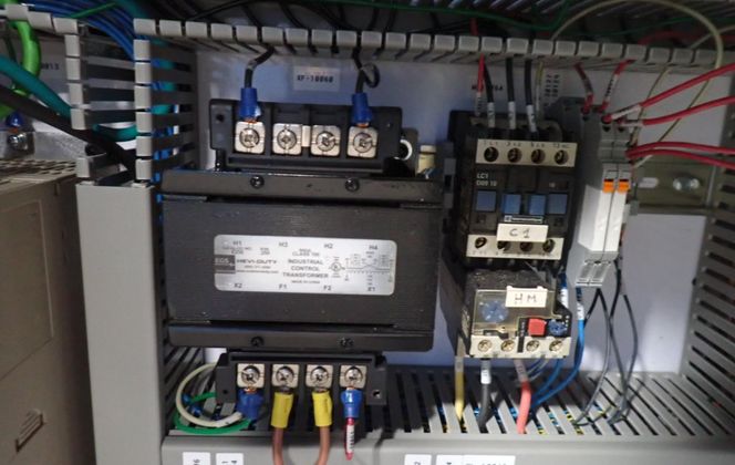 Visual Thermoforming #VT-2400, Die Cutter, 440 V - Image 6