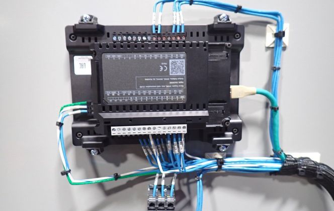 Visual Thermoforming #VT-2400, Die Cutter, 440 V - Image 10