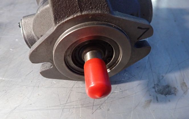 Parker #PVP16304R212, Piston Pump, 3000 psi - Image 3