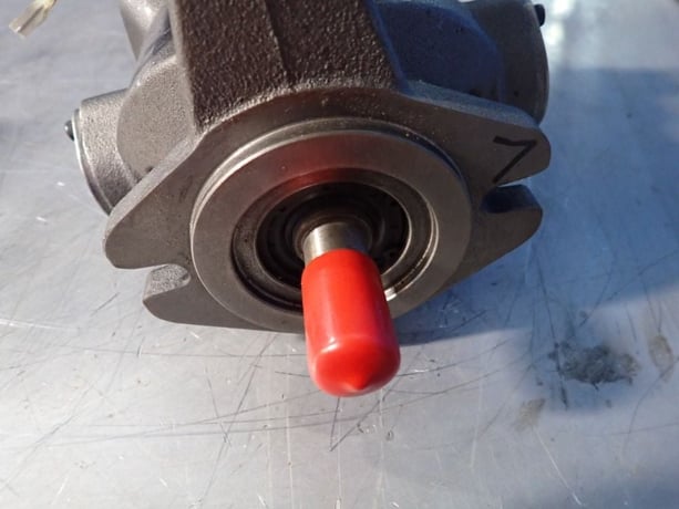 Parker #PVP16304R212, Piston Pump, 3000 psi - Image 4