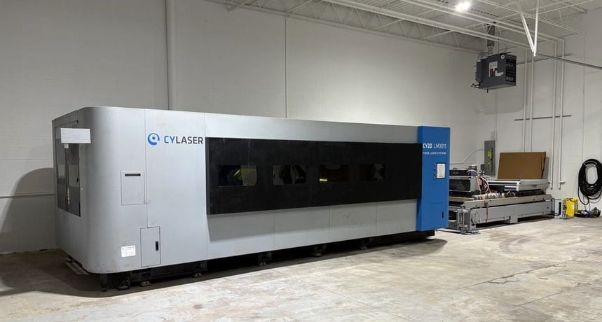 CY2D #LM3015, fiber laser cutting system, 5' x10'tbl., 122" X, 61" Y, 4.7"Z, chiller, dust collector, 2019 - Image 1