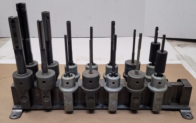 Sunnen, honing mandrels w/ rack (14 available) - Image 1