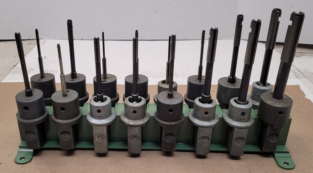 Sunnen, honing mandrels w/ rack (16 available) - Image 3