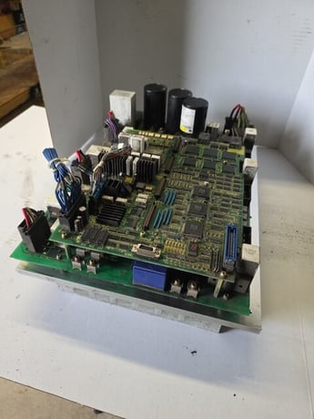 Fanuc #A06B-6100-H002, Servo Amplifier, 200-230 VAC Input, 230 VAC Output - Image 3