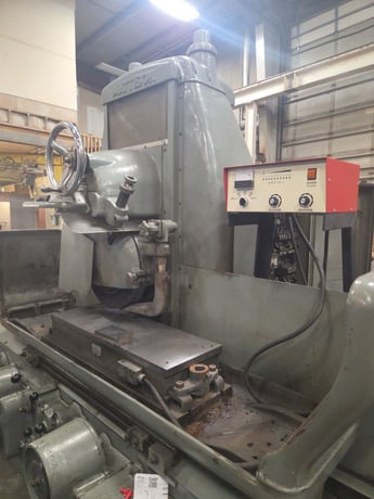 Mattison #1236, Reciprocating Surface Grinders, 12" x 26" table, 15 HP, 20" x 3" wheel, 220 V., coolant - Image 5