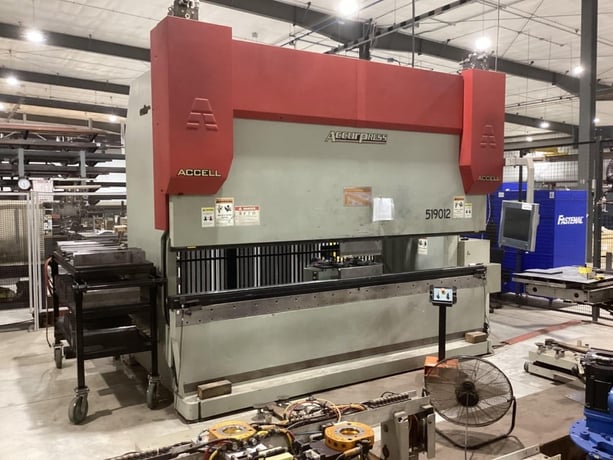 190 Ton, Accurpress #519012 Accell 190-12 CNC Press Brake, 2011 - Image 1