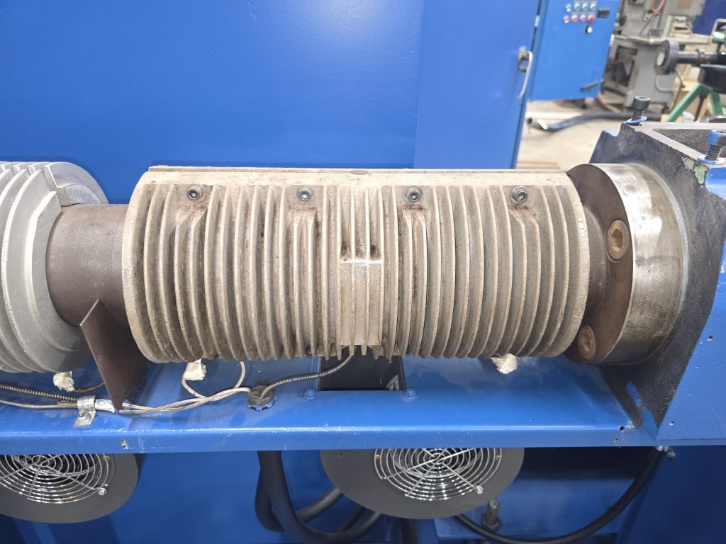 2.5" Davis Standard #DS2.5MS, extruder, 24:1 L/D, Air Cooled, 40 HP DC motor, 1985 - Image 5