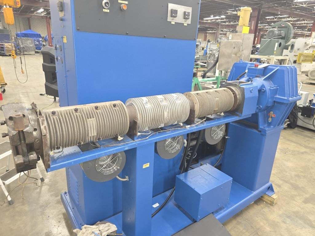 2.5" Davis Standard #DS2.5MS, extruder, 24:1 L/D, Air Cooled, 40 HP DC motor, 1985 - Image 8