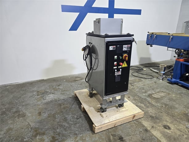 3.5" Scheer #604DU, reduction engineering pelletizer, 52.5" in-feed height, 36" discharge height, on casters - Image 9