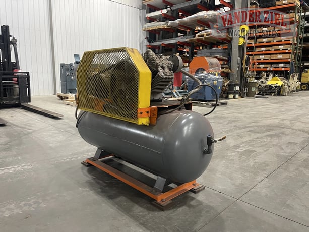 Belt-Driven Air Compressor, 10 HP - Image 4