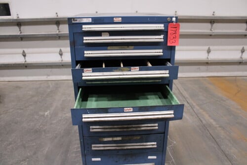 10 Drawer Vidmar Cabinet - Image 5
