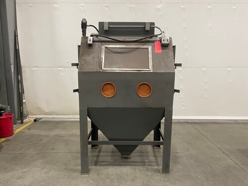 Sandblast Cabinet - Image 1