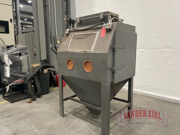 Sandblast Cabinet - Image 2