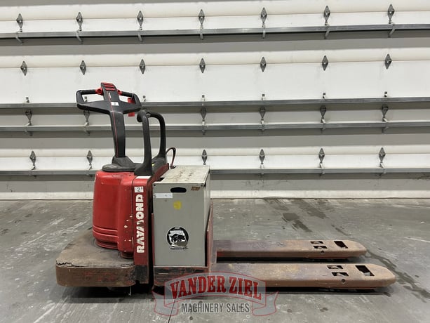 Raymond, Electric Pallet Jack w/ Charger, 6000 lb. capacity, 24 Volt - Image 1