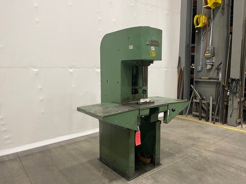 8 Ton, Denison, Hydraulic Multipress, 12" stroke, 2.25" ram diameter, 7" throat, 18" daylight, 9 GPM pump - Image 3