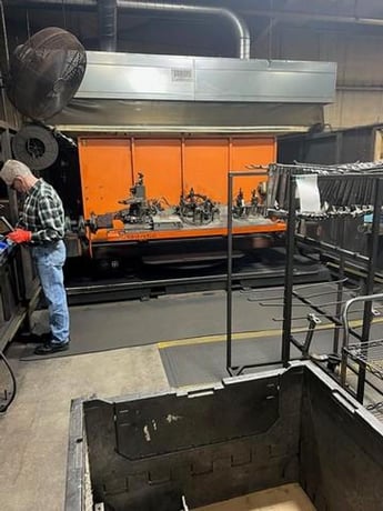 Fanuc, dual robotic welding cell, (2) Fanuc ArcMate 100iB 6-Axis robot, (2) Fanuc RJ3iB Control, teach - Image 1