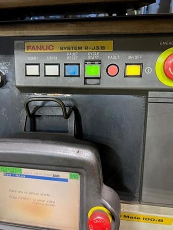 Fanuc, dual robotic welding cell, (2) Fanuc ArcMate 100iB 6-Axis robot, (2) Fanuc RJ3iB Control, teach - Image 3
