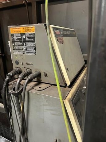 Fanuc, dual robotic welding cell, (2) Fanuc ArcMate 100iB 6-Axis robot, (2) Fanuc RJ3iB Control, teach - Image 7