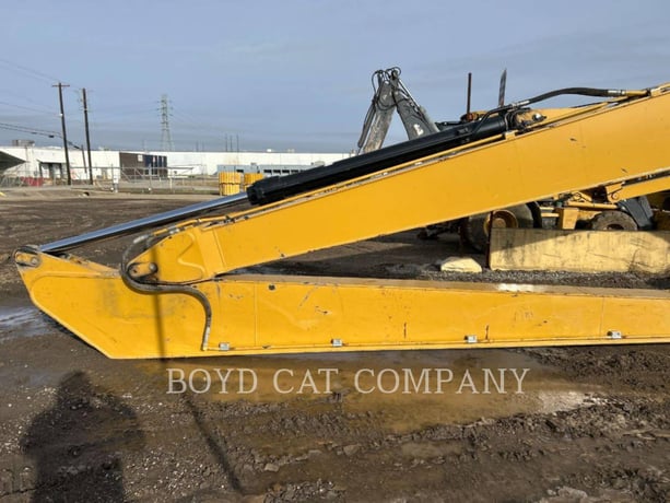 Caterpillar 330-07, Crawler Excavator, 3067 hours, S/N: LHW00828, 2019 - Image 8