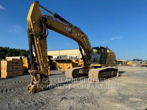 Caterpillar 349, Crawler Excavator, 4147 hours, S/N: RYG20787, 2022 - Image 1